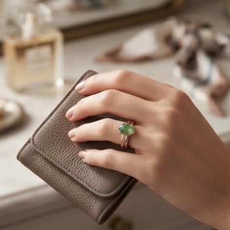 Oval Green Jade Bezel Rose Gold Ring